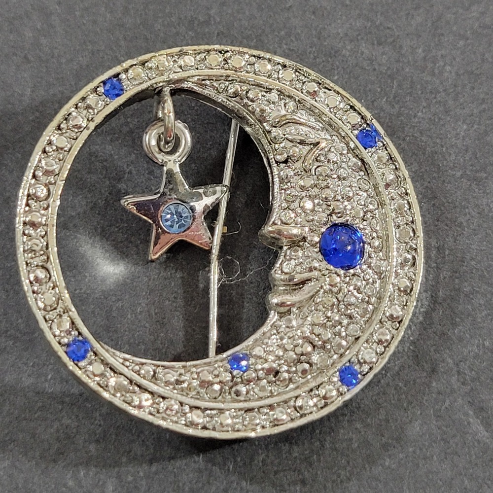 AAI Crescent Moon Brooch Silver Tone Blue Stones Star Celestial Astrology 1.5"